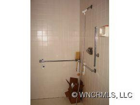 67 Ridgeway - Photo 10