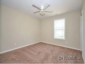 105 LITTLEFIELD DRIVE - Photo 8