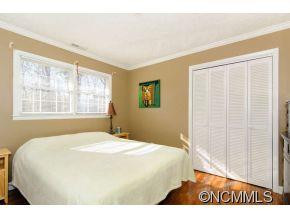69 Oxford Valley Drive - Photo 11
