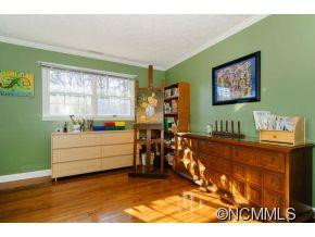 69 Oxford Valley Drive - Photo 10
