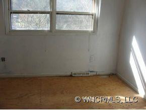 2 FOREST RIDGE DRIVE - Photo 7
