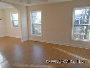 72 Wanoca Ave - Photo 2