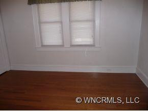 135 JUPITER ROAD - Photo 10