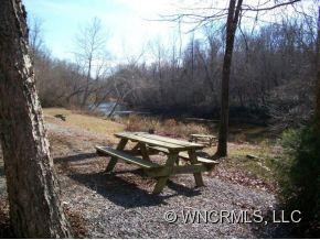188 BEECHWOOD CIRCLE - Photo 15