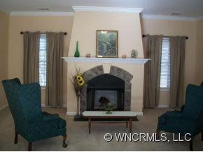 188 BEECHWOOD CIRCLE - Photo 3