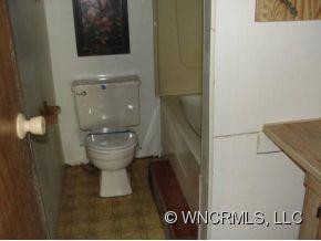 110 PEACEFUL VALLEY ROAD - Photo 6