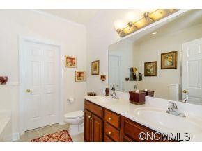 16 Holmes Lane - Photo 13