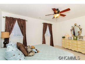 16 Holmes Lane - Photo 17