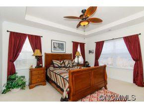 16 Holmes Lane - Photo 10