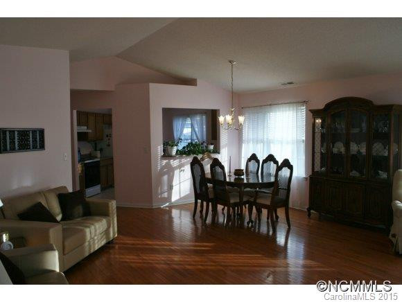 46 Wildwood Forest Lane - Photo 4