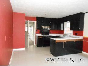 242 Saint Johns St - Photo 7