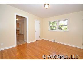 28 Forestdale Drive - Photo 7