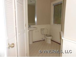 305 Secretariat Ln - Photo 18