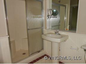 305 Secretariat Ln - Photo 19