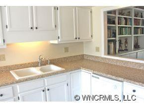 92 Hollybrook Drive - Photo 8