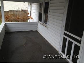 4 W Raleigh Road - Photo 2