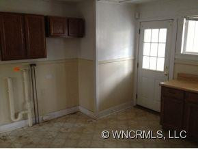 4 W Raleigh Road - Photo 7