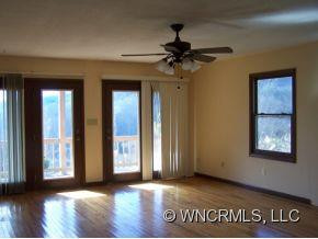 263 Pilgrims Lane - Photo 12