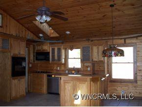 263 Pilgrims Lane - Photo 9