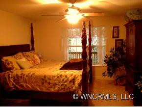 22 Miller Road East - Photo 8