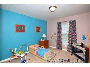122 Torrington - Photo 10
