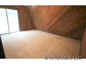 3276 Howard Gap Road - Photo 14
