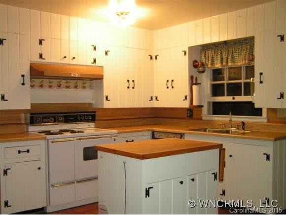 689 Reservoir Road - Photo 11