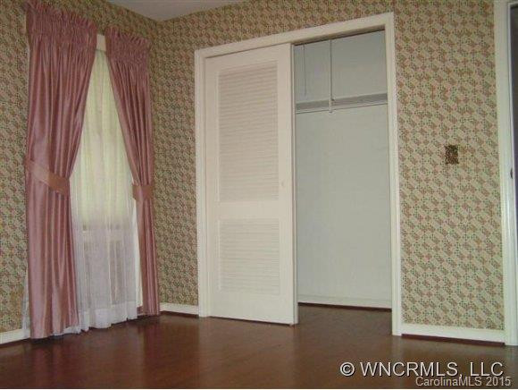 689 Reservoir Road - Photo 15