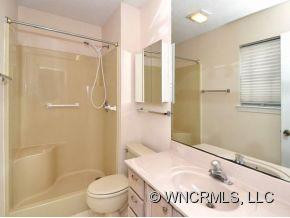 444 N. WOODFIELD COURT - Photo 8
