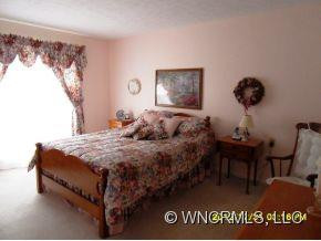 1220 5th Avenue West Unit 2 - Photo 8