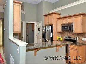 94 LEDGESTONE DRIVE - Photo 8