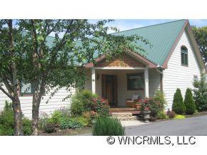 8 Bonnie Brae Drive