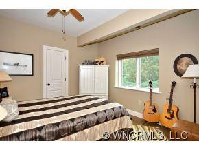8 Bonnie Brae Drive - Photo 14
