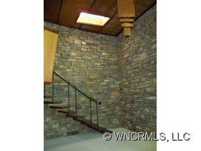 346 Country Club Heights - Photo 11