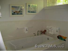 346 Country Club Heights - Photo 17