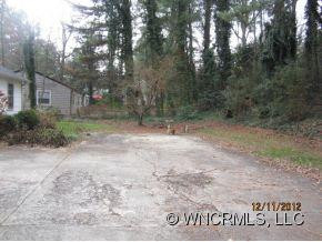 951 Hendersonville Road - Photo 4