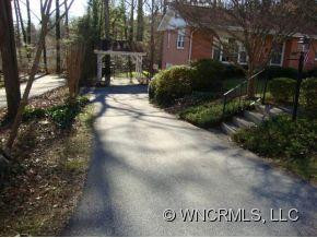 433 Hillcrest Circle - Photo 19