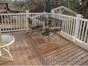 433 Hillcrest Circle - Photo 3