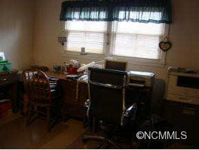 433 Hillcrest Circle - Photo 21