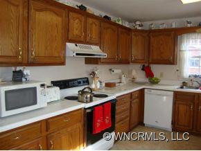 433 Hillcrest Circle - Photo 6