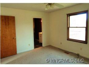 1 King Arthur Place - Photo 4