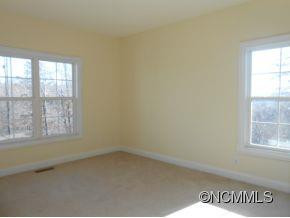 16 Butterfly Hill Dr - Photo 13