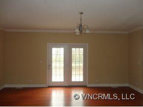128 Tawn Dr - Photo 16