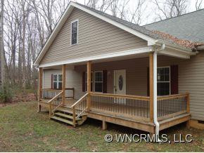 128 Tawn Dr - Photo 4