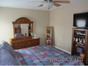 237 Valleyview Drive - Photo 14