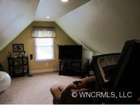 237 Valleyview Drive - Photo 15