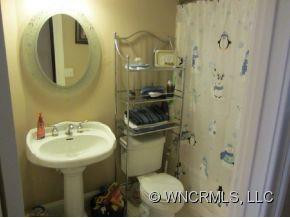 237 Valleyview Drive - Photo 8