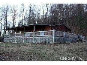 645 Deerfield Drive - Photo 2
