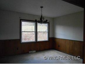 564 Penland Street - Photo 4