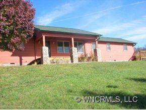 902 CHESTNUT MOUNTAIN ROAD